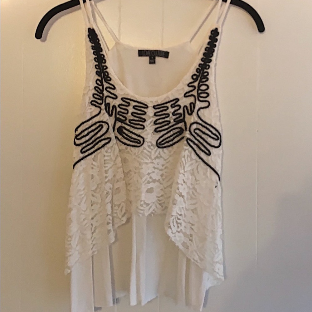White with black pattern summer top